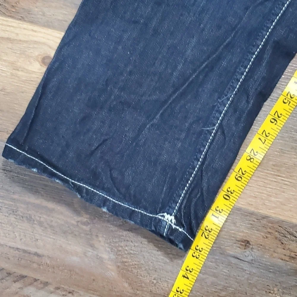 True religion Nathan giant big t distressed dark wash pocket flap jeans